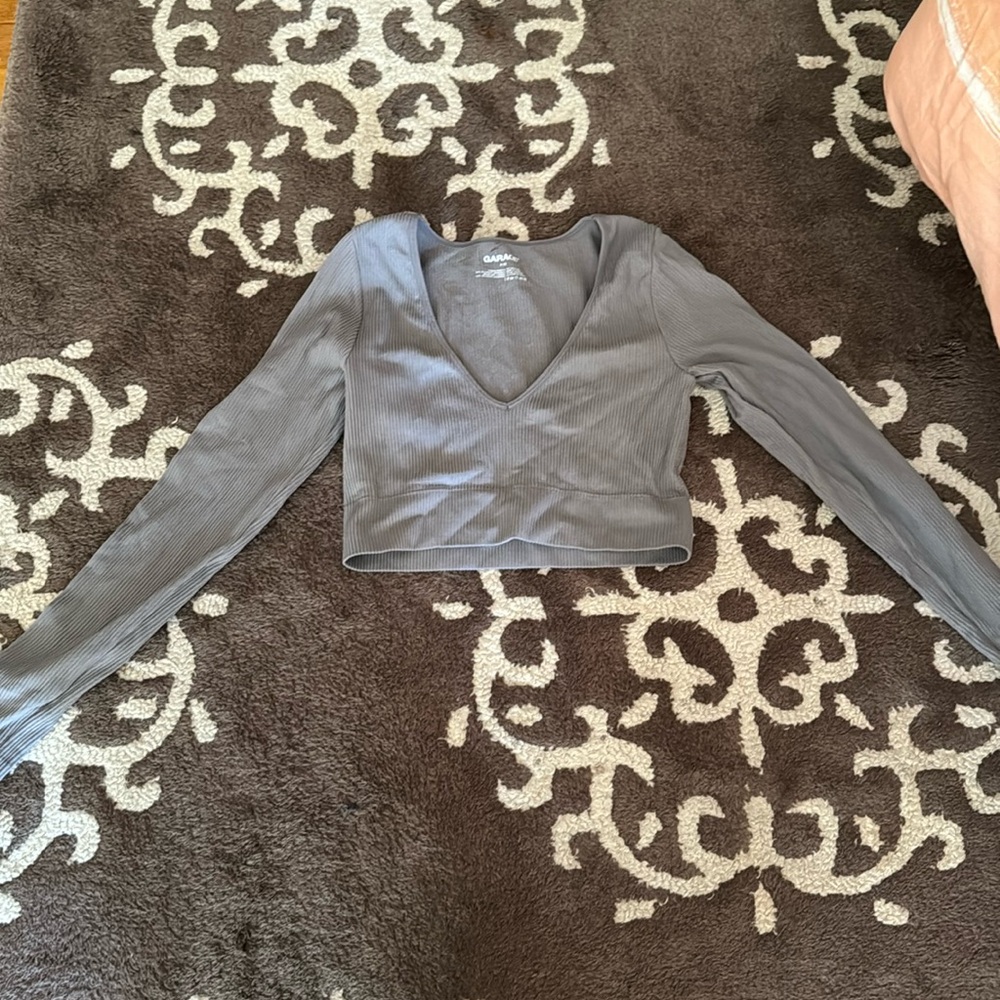 Garage- Long Sleeve Crop Top